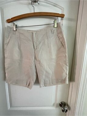 Calvin Klein 100% Linen Light Beige Women’s Bermuda Shorts